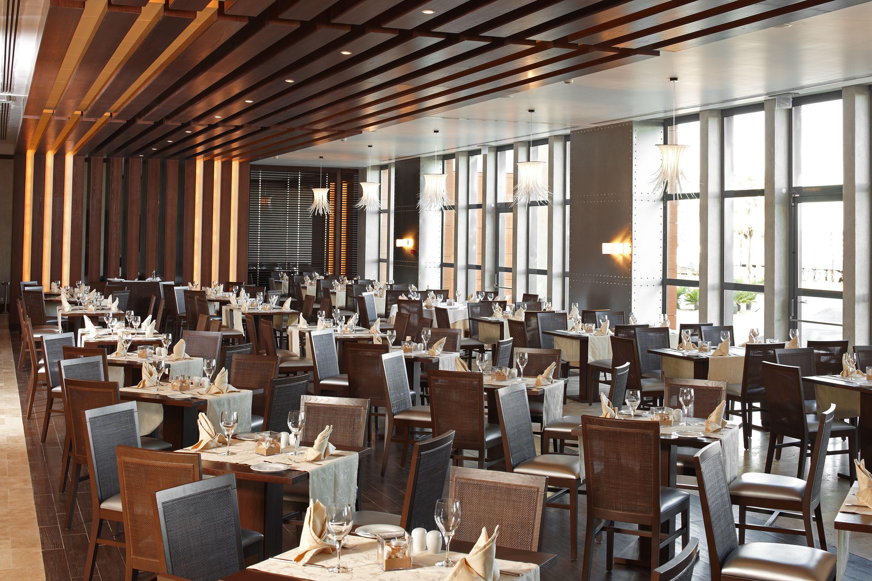 Real Marina Hotel & Spa Olhão Εξωτερικό φωτογραφία The restaurant